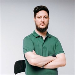 Владислав Котов